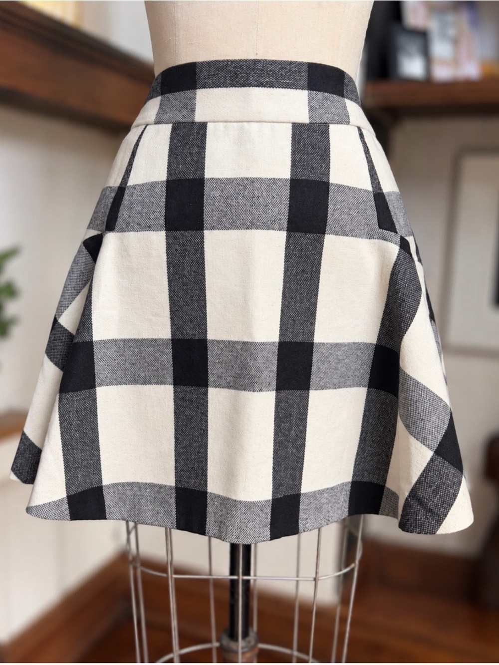 Banana Republic Plaid Wool Blend A-Line Skater Mini Skirt Size 4